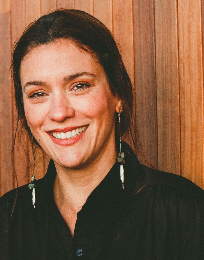 ,Diane Maia