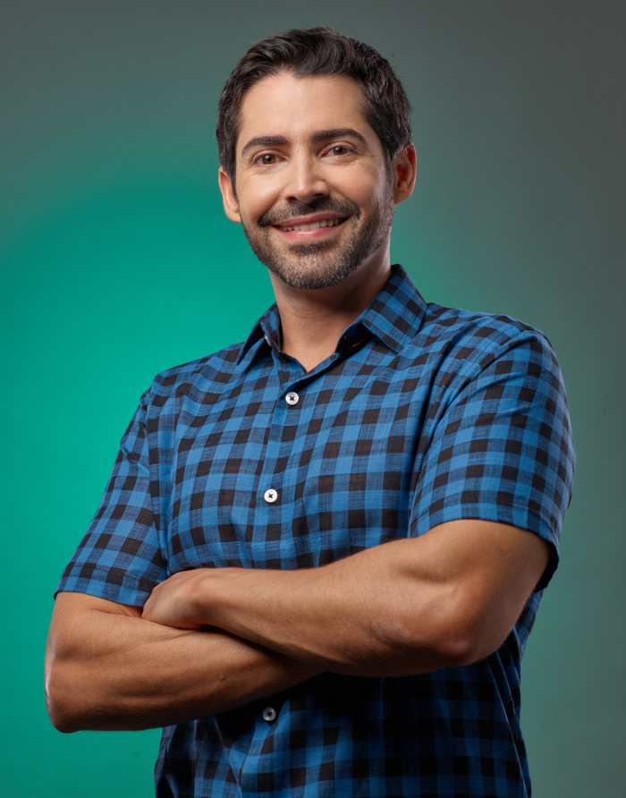 ,Felipe Almeida